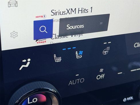 Used 2025 Lexus GX 550 image 24