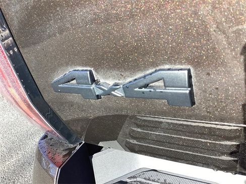 Used 2024 Toyota Tundra Limited image 23