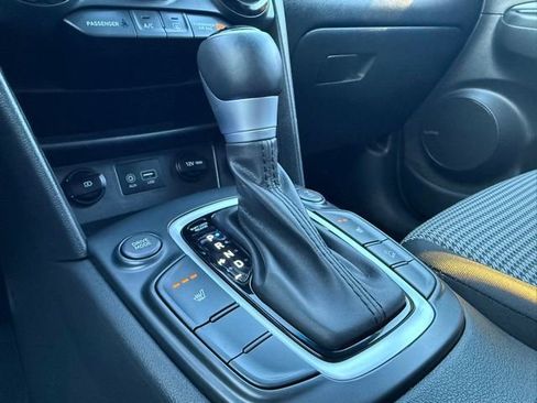 Used 2021 Hyundai Kona Night image 22