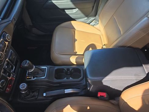 Used 2020 Jeep Gladiator Rubicon image 27