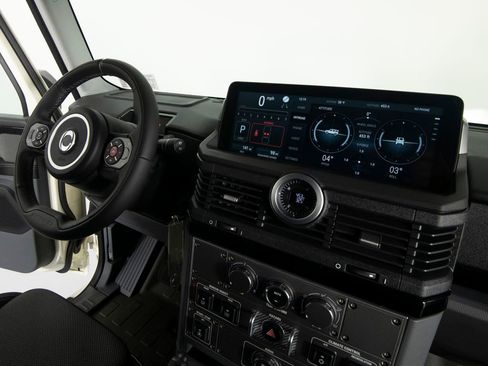 New 2025 INEOS Grenadier Trialmaster Edition AWD/4WD image 27