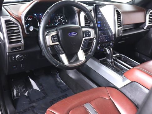 Used 2018 Ford F150 Platinum w/ Technology Package AWD/4WD image 9