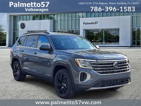 New 2026 Volkswagen Atlas SE image 1