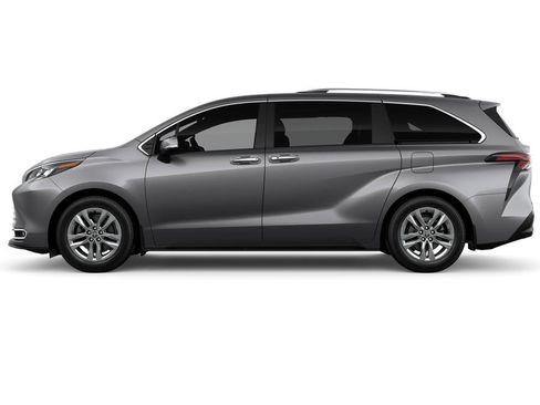New 2026 Toyota Sienna Limited image 4