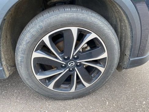 Used 2023 MAZDA CX-5 AWD 2.5 S w/ Premium Package image 3