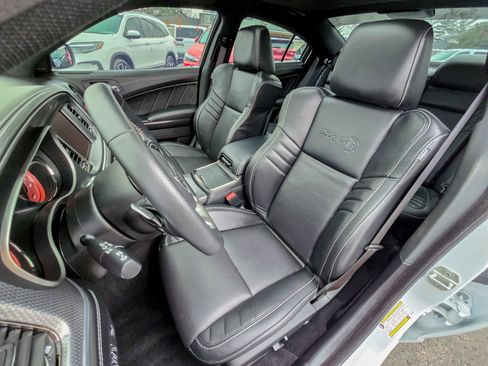 Used 2023 Dodge Charger SRT Hellcat w/ Harman/Kardon Audio Group image 36