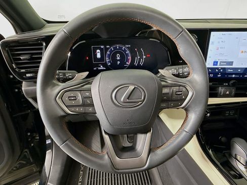 Certified 2023 Lexus NX 250 FWD w/ Premium Package image 11