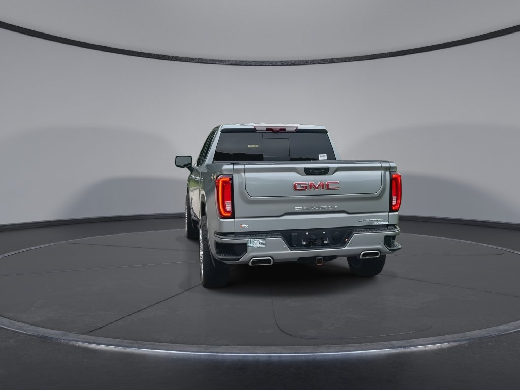 Used 2025 GMC Sierra 1500 Denali w/ Denali Reserve Package AWD/4WD image 7