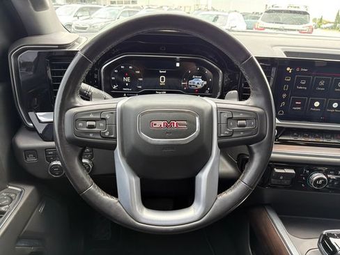 Used 2022 GMC Sierra 1500 SLT AWD/4WD image 10