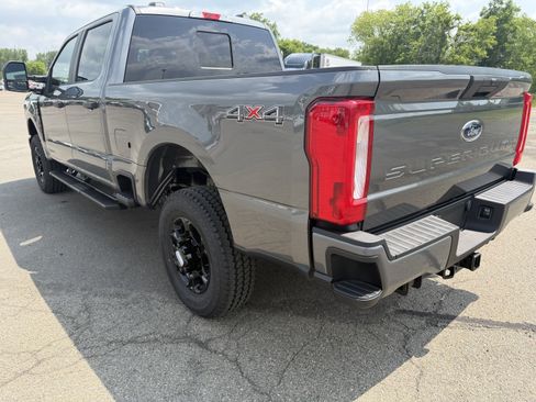 New 2026 Ford F250 XL AWD/4WD image 3