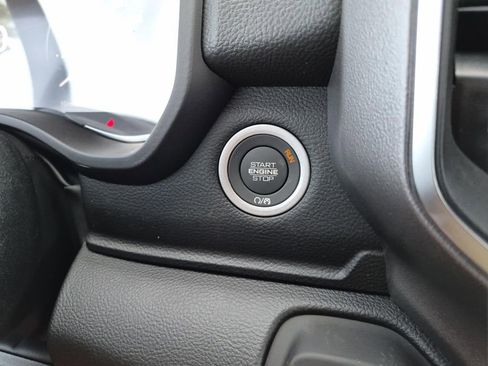 New 2026 RAM 1500 Lone Star AWD/4WD image 19