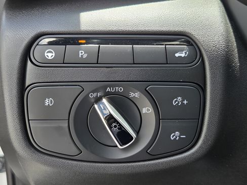 Used 2023 INFINITI QX50 Sport FWD image 31