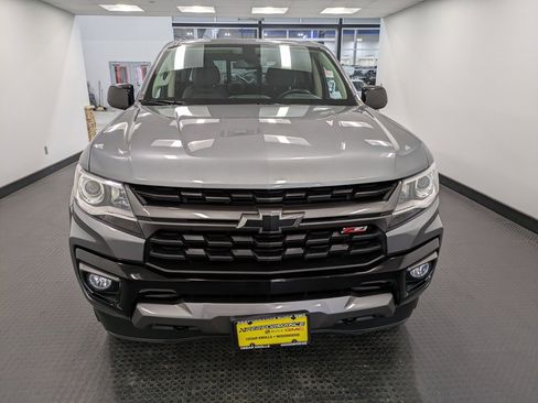 Used 2022 Chevrolet Colorado Z71 image 2