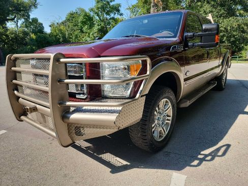 Used 2012 Ford F250 King Ranch w/ FX4 Off Road Pkg image 4