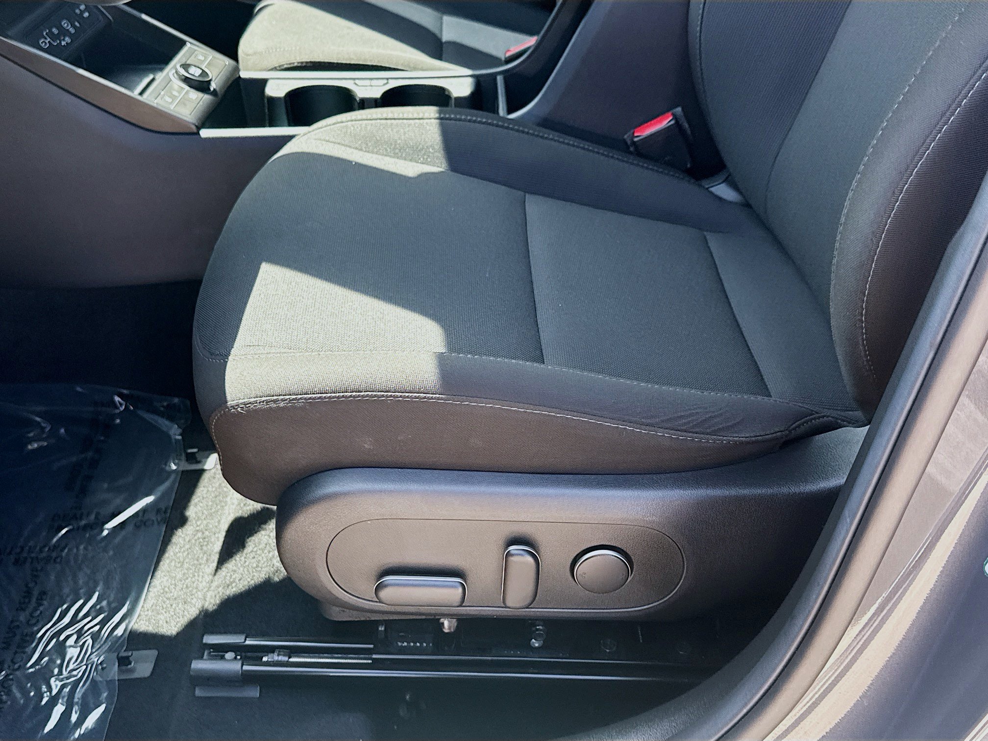 Used 2024 Hyundai Kona SEL w/ Convenience Package FWD image 18