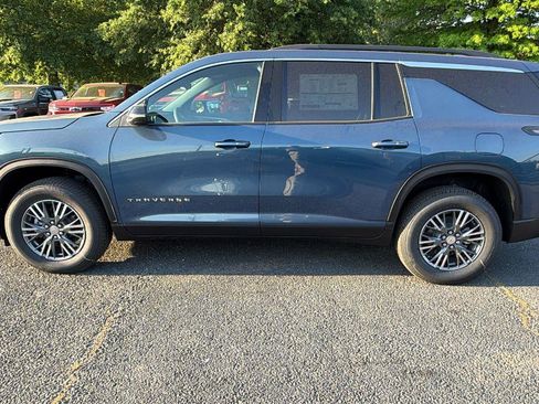 New 2026 Chevrolet Traverse LT image 32