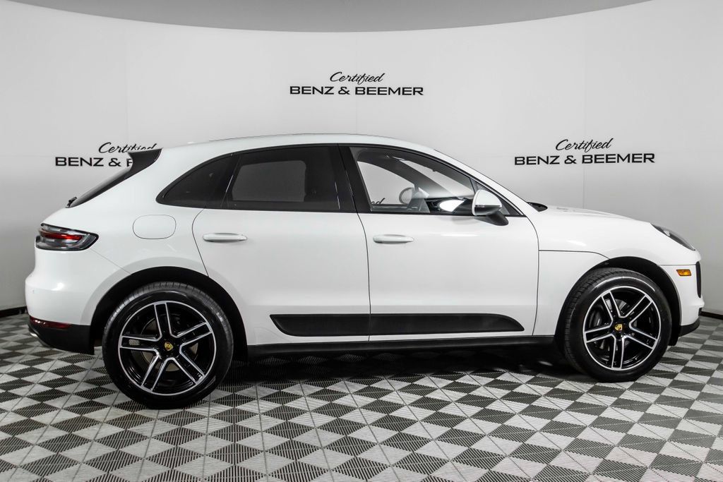 Used 2020 Porsche Macan AWD/4WD image 4