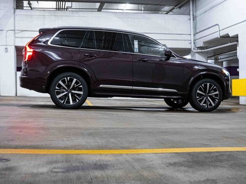 New 2025 Volvo XC90 T8 Core w/ Climate Package image 7