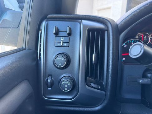 Used 2017 Chevrolet Silverado 1500 LT w/ True North Edition AWD/4WD image 30