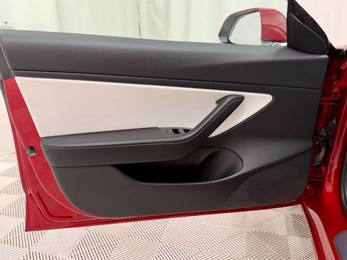 Used 2020 Tesla Model 3 Long Range image 27