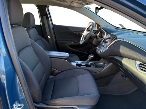 Used 2024 Chevrolet Malibu LT image 17