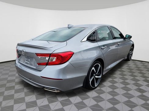 Used 2019 Honda Accord Sport image 4