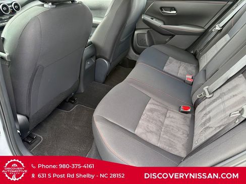 Certified 2025 Nissan Sentra SR FWD image 28