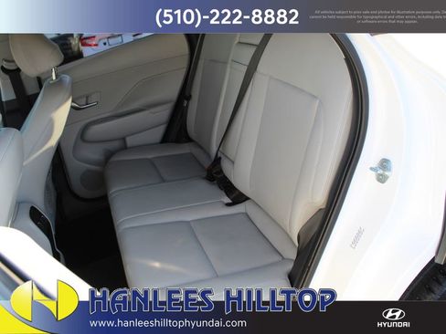 Used 2024 Hyundai Kona Limited image 16