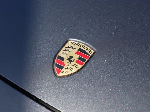 Used 2019 Porsche Panamera 4 w/ Premium Package AWD/4WD image 39