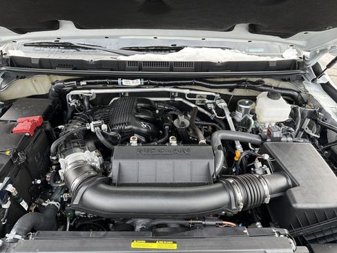 New 2026 Nissan Frontier S image 9