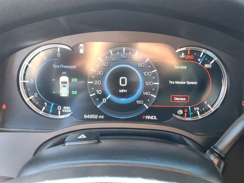 Used 2017 Cadillac Escalade ESV Luxury image 19