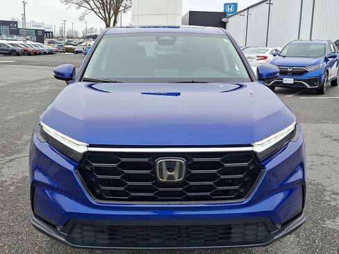 Used 2023 Honda CR-V EX image 2