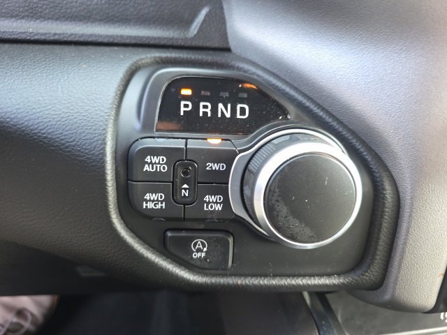Used 2025 RAM 1500 Big Horn AWD/4WD image 10