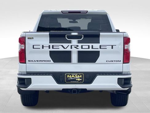 Used 2021 Chevrolet Silverado 1500 Custom w/ Rally Edition AWD/4WD image 4
