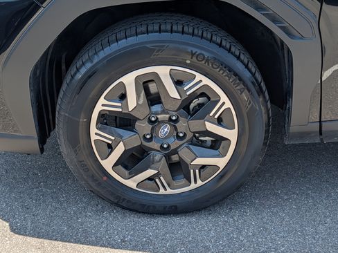 Certified 2025 Subaru Forester Premium AWD/4WD image 15
