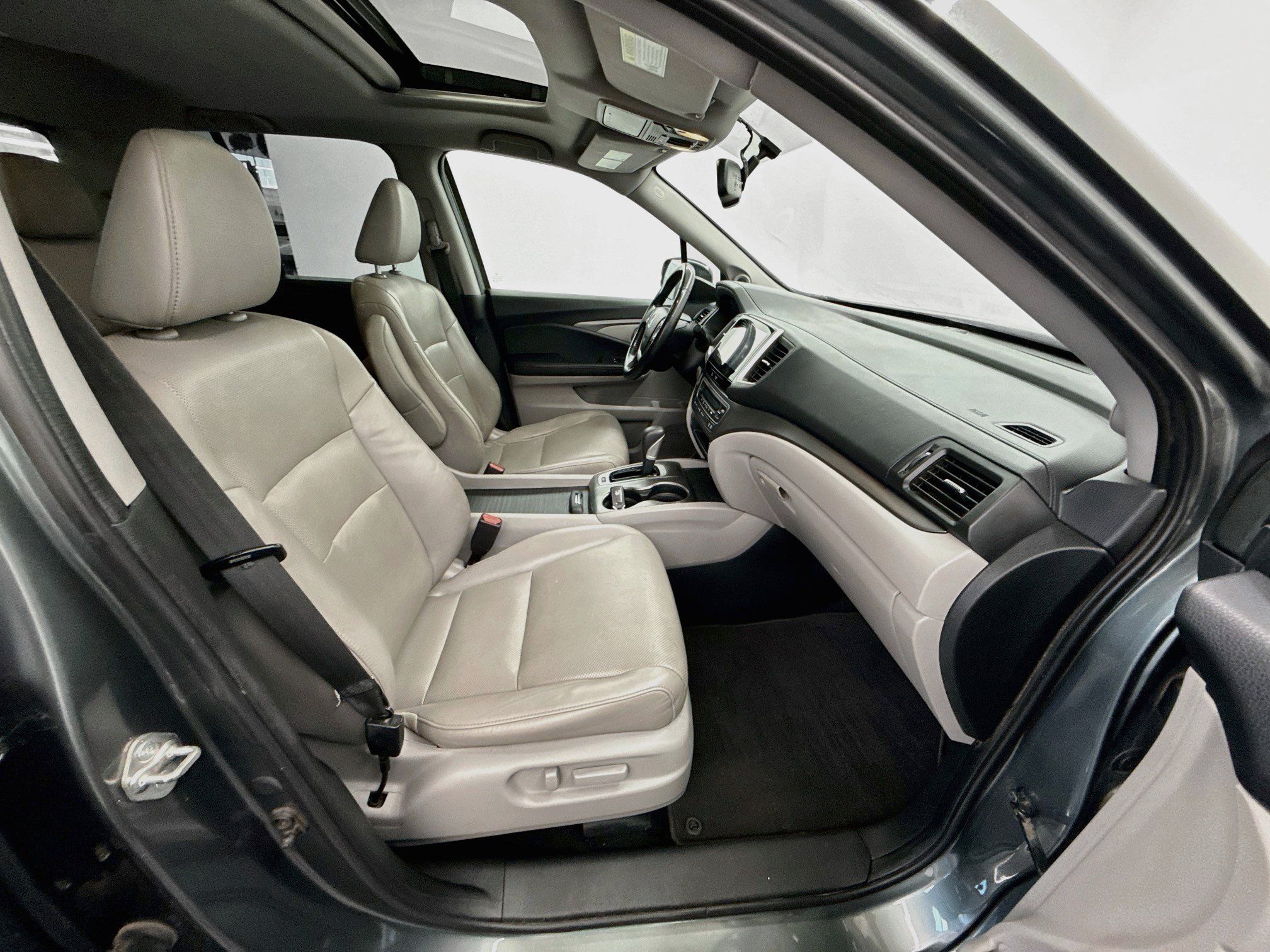 Used 2019 Honda Ridgeline RTL-T image 31