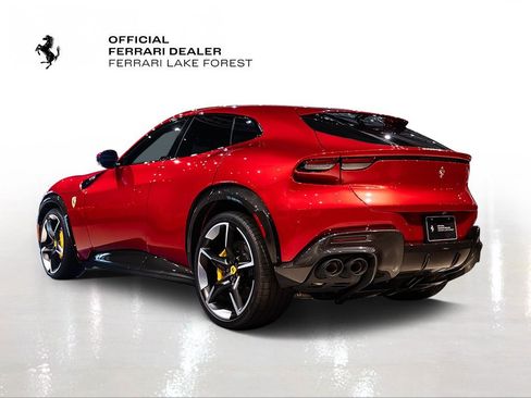 Used 2023 Ferrari Purosangue image 2