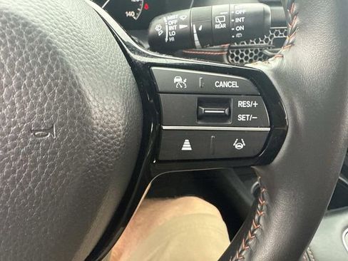 Used 2025 Honda HR-V Sport image 34