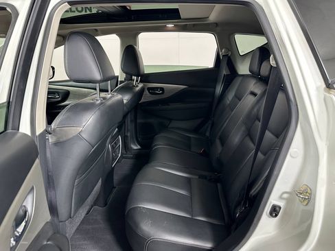 Used 2018 Nissan Murano Platinum FWD image 19