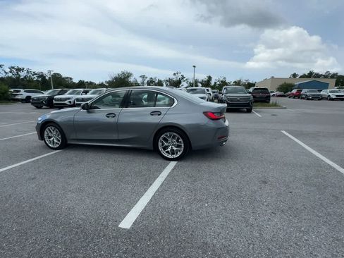 Used 2025 BMW 330i xDrive Sedan AWD/4WD image 5