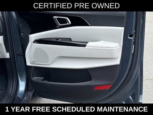 Used 2024 Kia Carnival SX Prestige FWD image 8