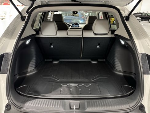New 2026 Honda HR-V LX image 15