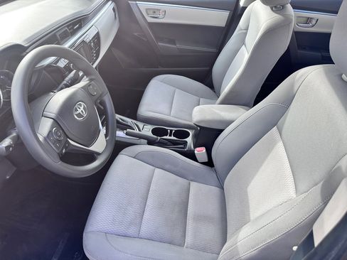 Used 2014 Toyota Corolla LE image 5