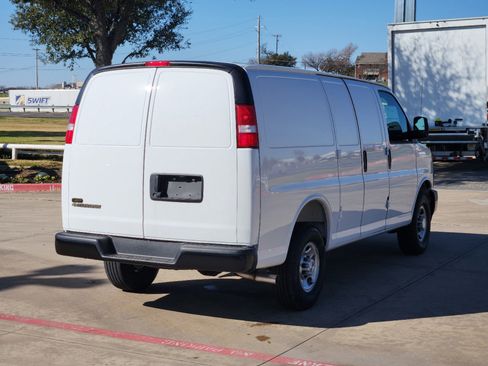 New 2025 Chevrolet Express 2500 w/ Driver Convenience Package image 13
