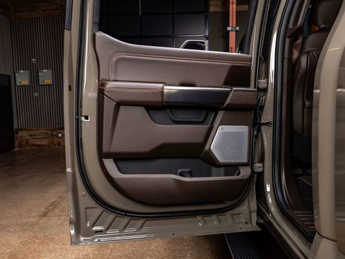 Used 2026 Ford F450 King Ranch w/ Chrome Package image 38