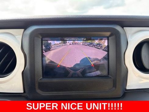 Used 2020 Jeep Wrangler Unlimited Sport S AWD/4WD image 25