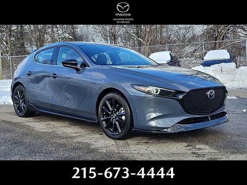 Used 2025 MAZDA MAZDA3 Hatchback w/ Appearance Package image 1