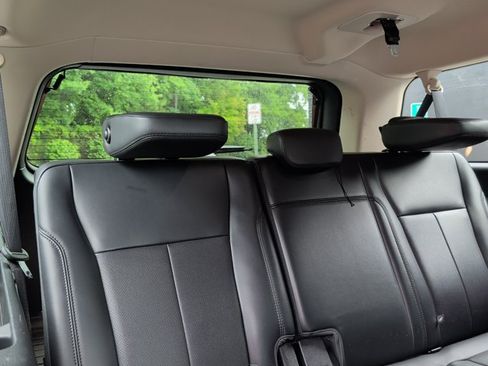 Used 2024 Ford Expedition Max XLT RWD image 26