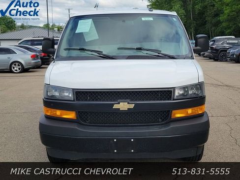 Used 2021 Chevrolet Express 2500 w/ Driver Convenience Package RWD image 8