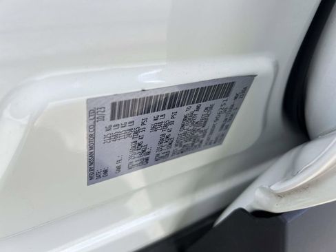 Used 2023 Nissan Rogue SV AWD/4WD image 19
